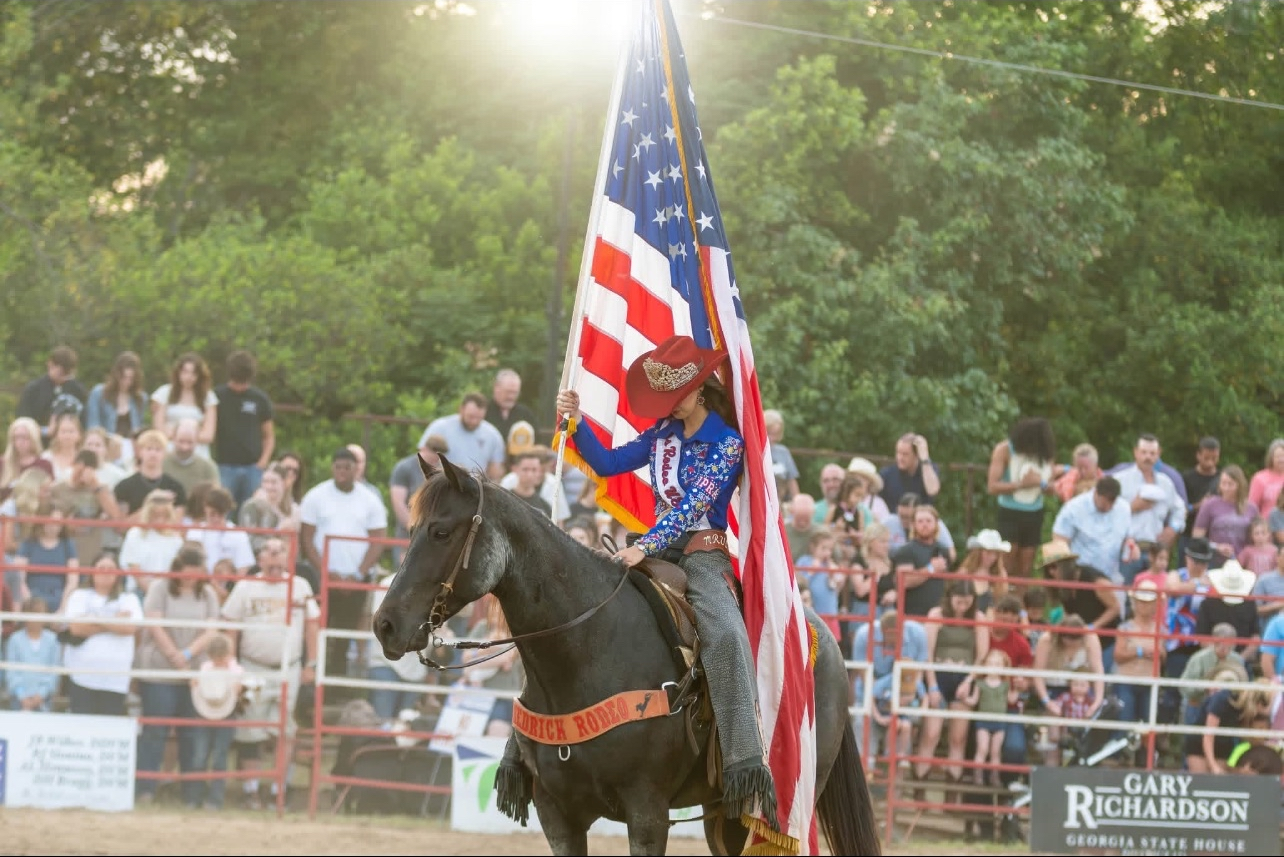 Red Circle Rodeo Rider Red Clay Rodeo | Hawkinsville, GA